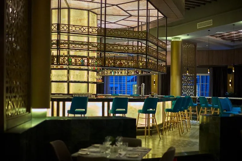 Курортный комплекс Отель Bahia Principe Luxury Ambar (Adults Only) Пунта-Кана